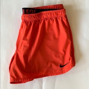 Nike Women’s Athletic Shorts L - Bright Neon Pink